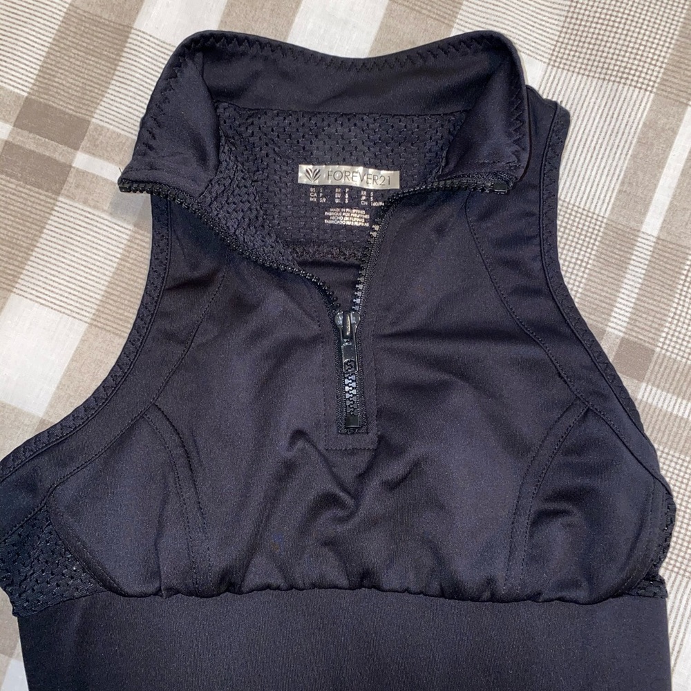 High Neck Zipper Cropped Work Out Top